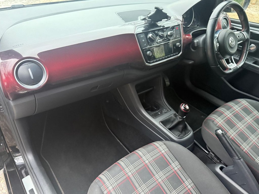 Used Volkswagen up! 2018 for sale - 77792082: Photo 19