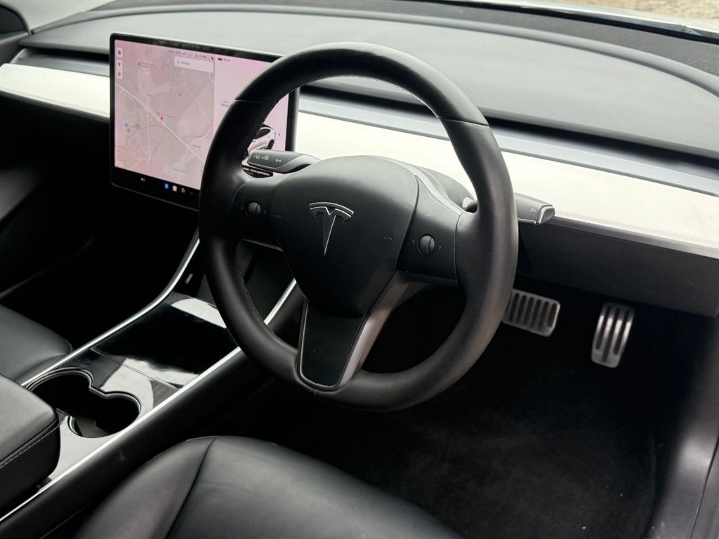 Used Tesla Model 3 2020 for sale - 77594520: Photo 4