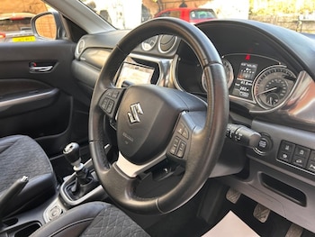Used Suzuki Vitara 2019 for sale - 77533885: Photo