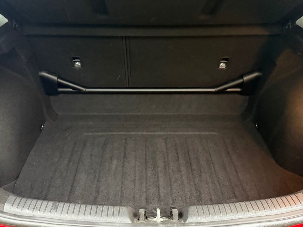 Used Hyundai i30 2019 for sale - 76686322: Photo 15