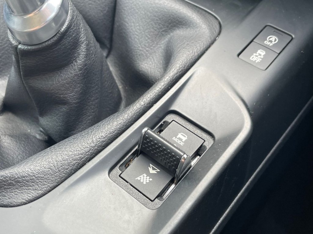 Used Jaguar E-Pace 2018 for sale - 77976631: Photo 31