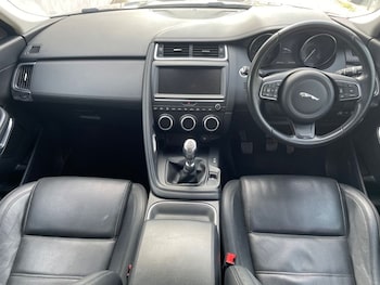 Used Jaguar E-Pace 2018 for sale - 77976631: Photo