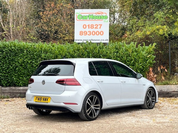 Used Volkswagen Golf 2018 for sale - 76267111: Photo 2