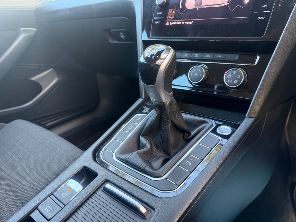 Used Volkswagen Passat 2021 for sale - 76069128: Photo 15