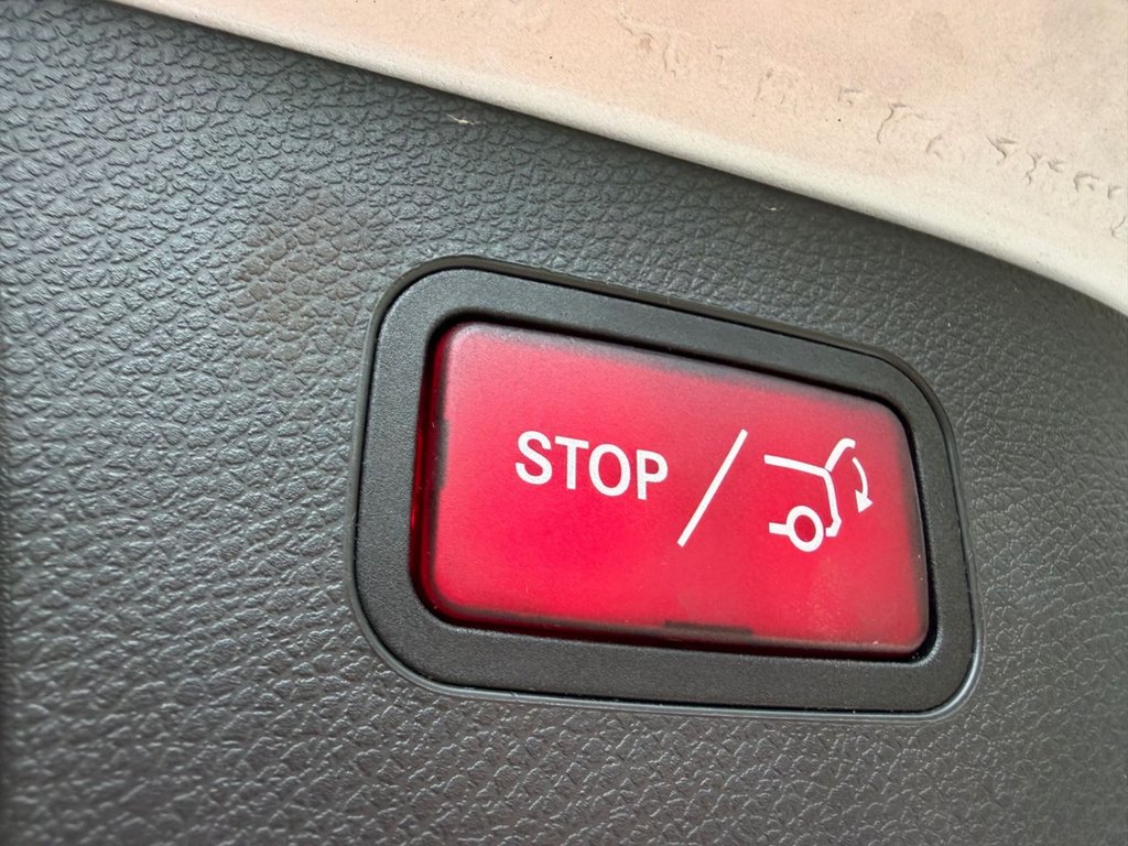 Used Mercedes-Benz GLA 2018 for sale - 77621657: Photo 16