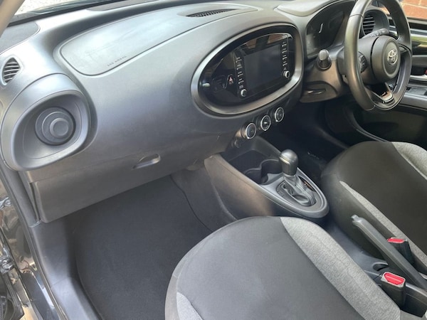 Used Toyota Aygo X 2022 for sale - 75062848: Photo 13