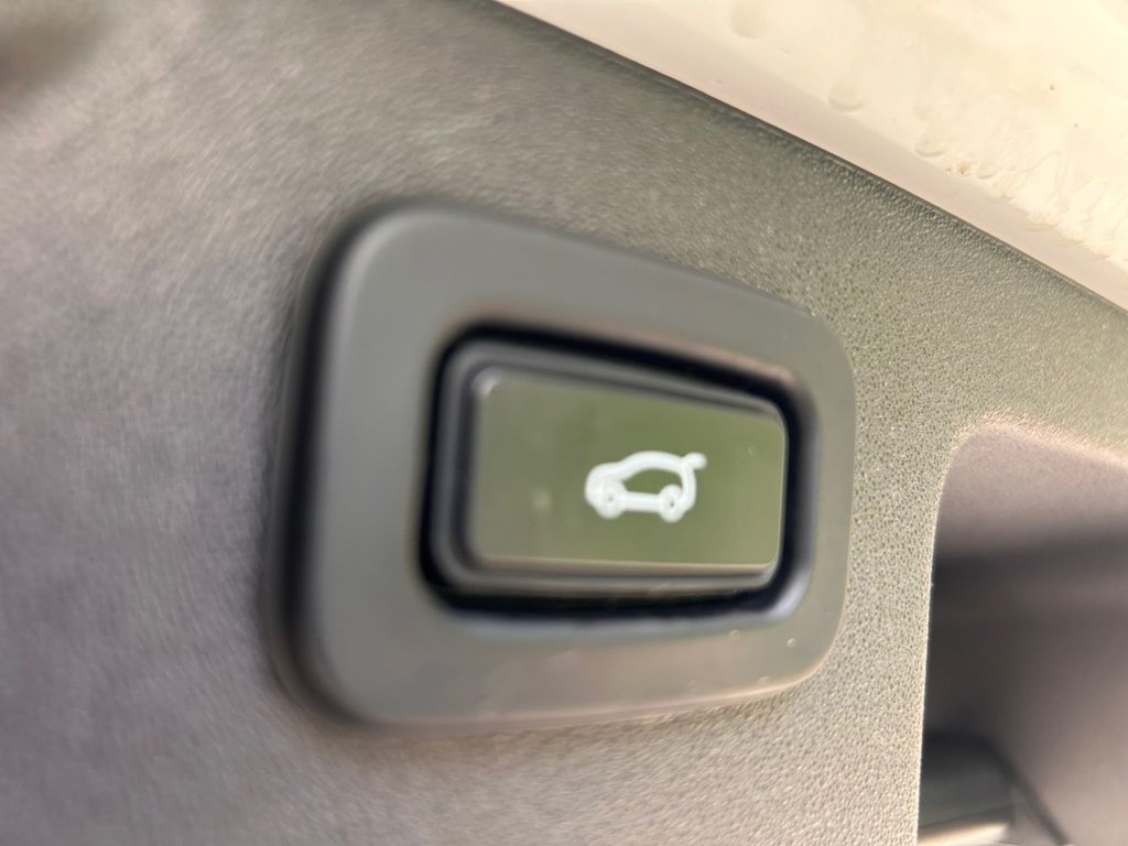 Used Land Rover Discovery Sport 2019 for sale - 75986097: Photo 22