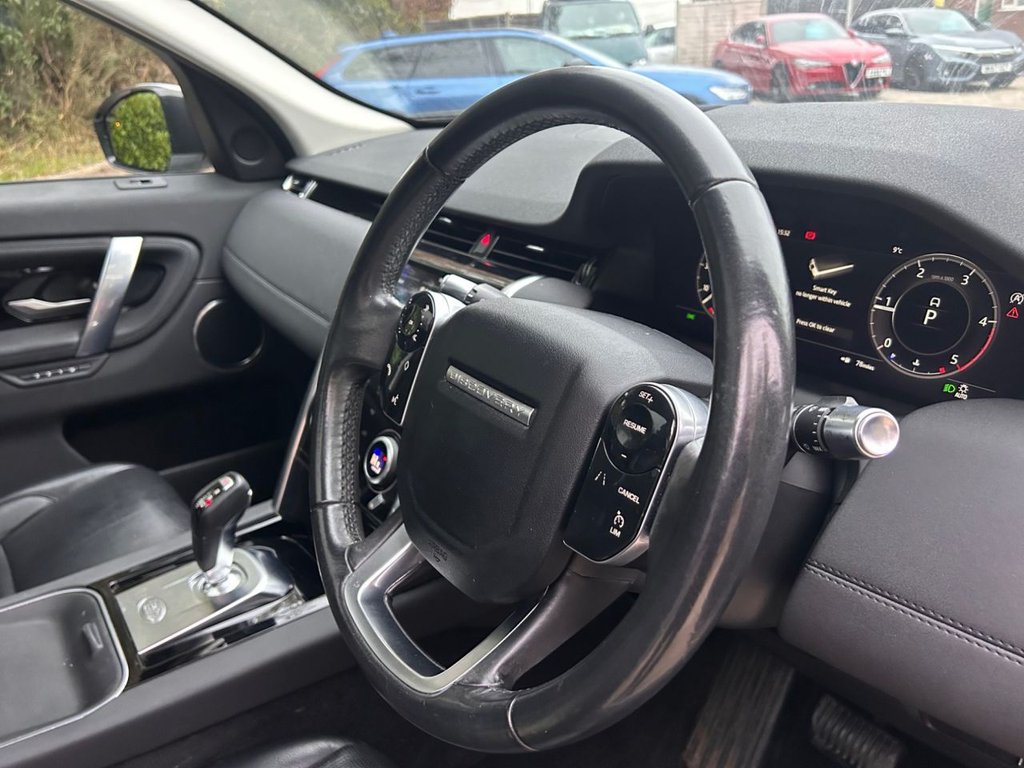 Used Land Rover Discovery Sport 2019 for sale - 75986097: Photo 4