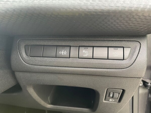Used Peugeot 208 2019 for sale - 75359301: Photo 22