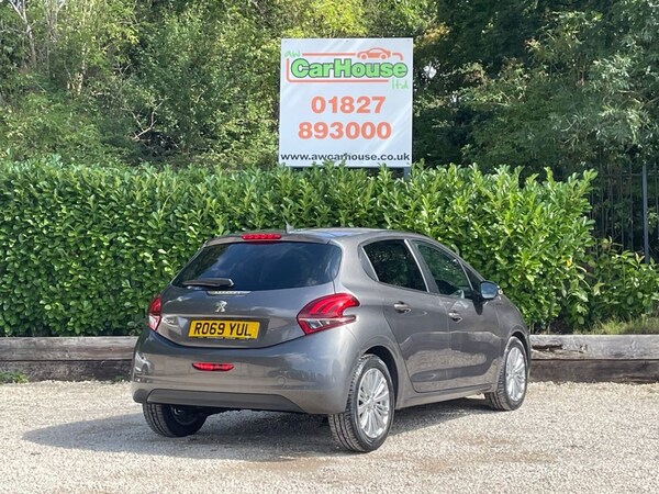 Used Peugeot 208 2019 for sale - 75359301: Photo 4