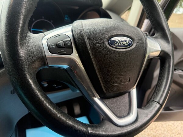 Used Ford Ecosport 2015 for sale - 75242599: Photo 4