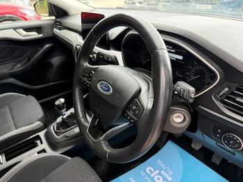 Used Ford Focus 2019 for sale - 79191377: Photo