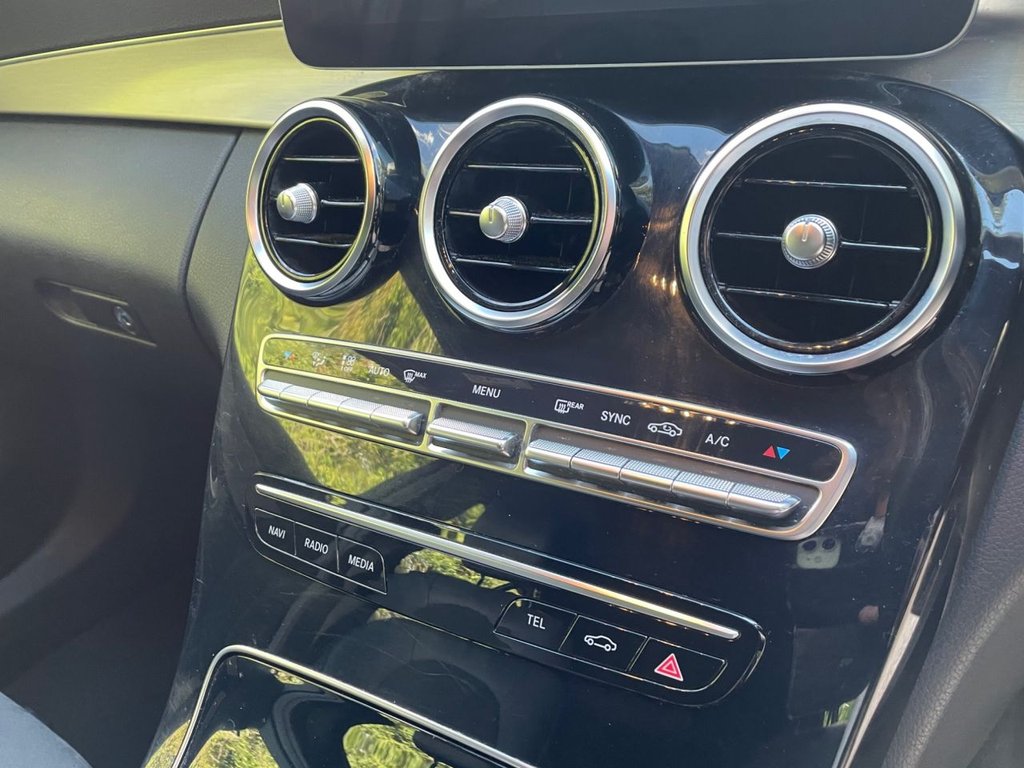 Used Mercedes-Benz C Class 2018 for sale - 75654088: Photo 30