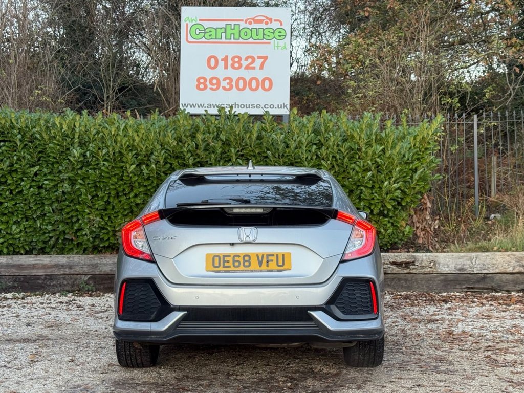 Used Honda Civic 2019 for sale - 76617635: Photo 11