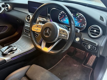 Used Mercedes-Benz C Class 2019 for sale - 77642423: Photo