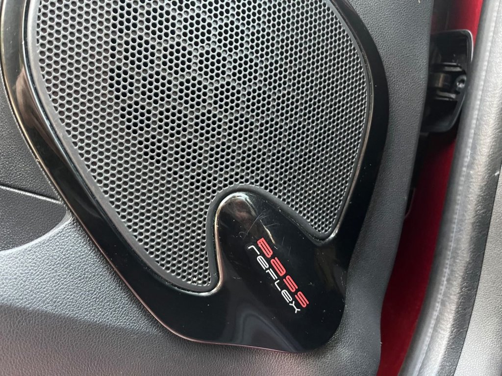 Used Renault Clio 2019 for sale - 76910398: Photo 21