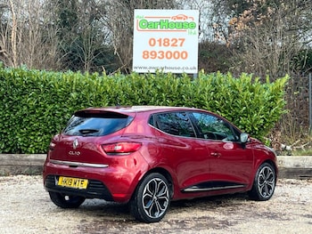 Used Renault Clio 2019 for sale - 76910398: Photo