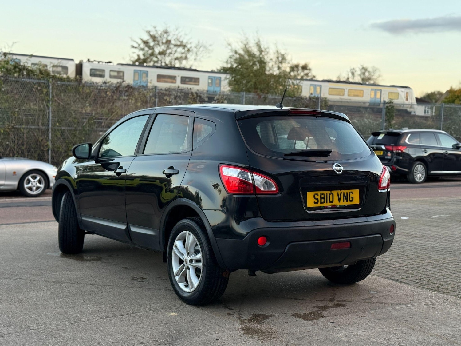 Used Nissan Qashqai 2010 for sale - 76457760: Photo 19