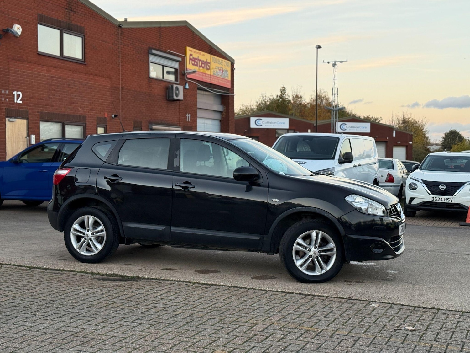 Used Nissan Qashqai 2010 for sale - 76457760: Photo 6