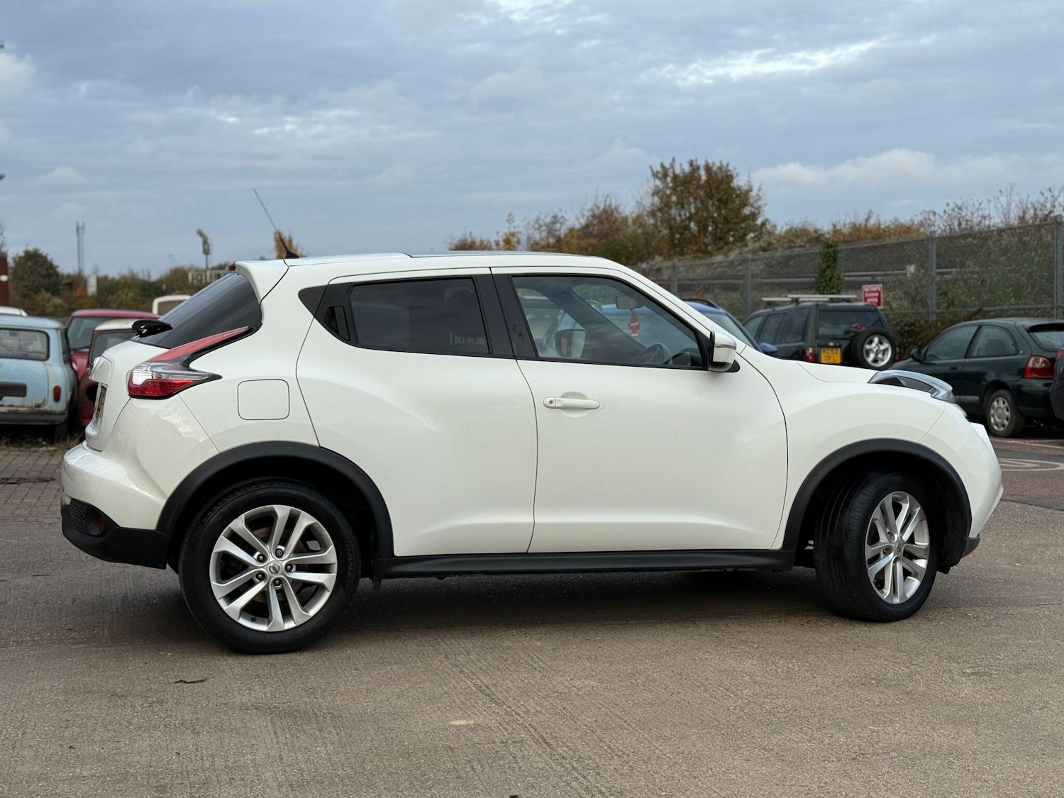 Used Nissan Juke 2014 for sale - 78072660: Photo 8