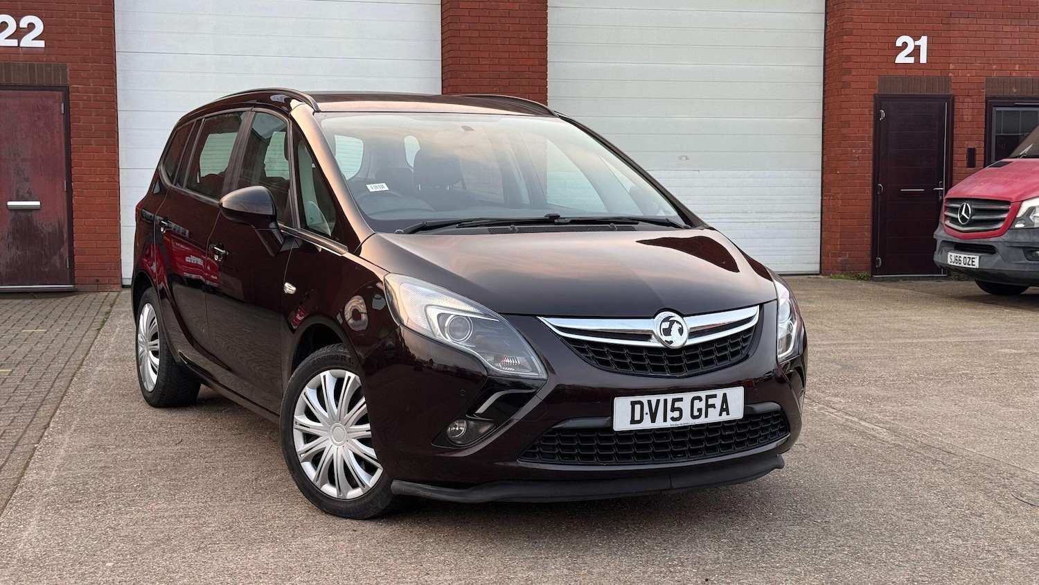 Used Vauxhall Zafira Tourer for sale - 77752937: Photo 3