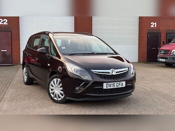 Used Vauxhall Zafira Tourer 2015 for sale - 77752937: Photo