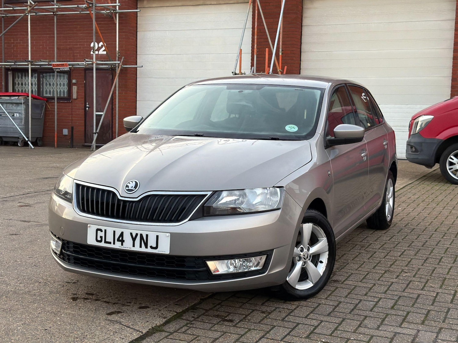 Used Skoda Rapid Spaceback 2014 for sale - 76942521: Photo 12