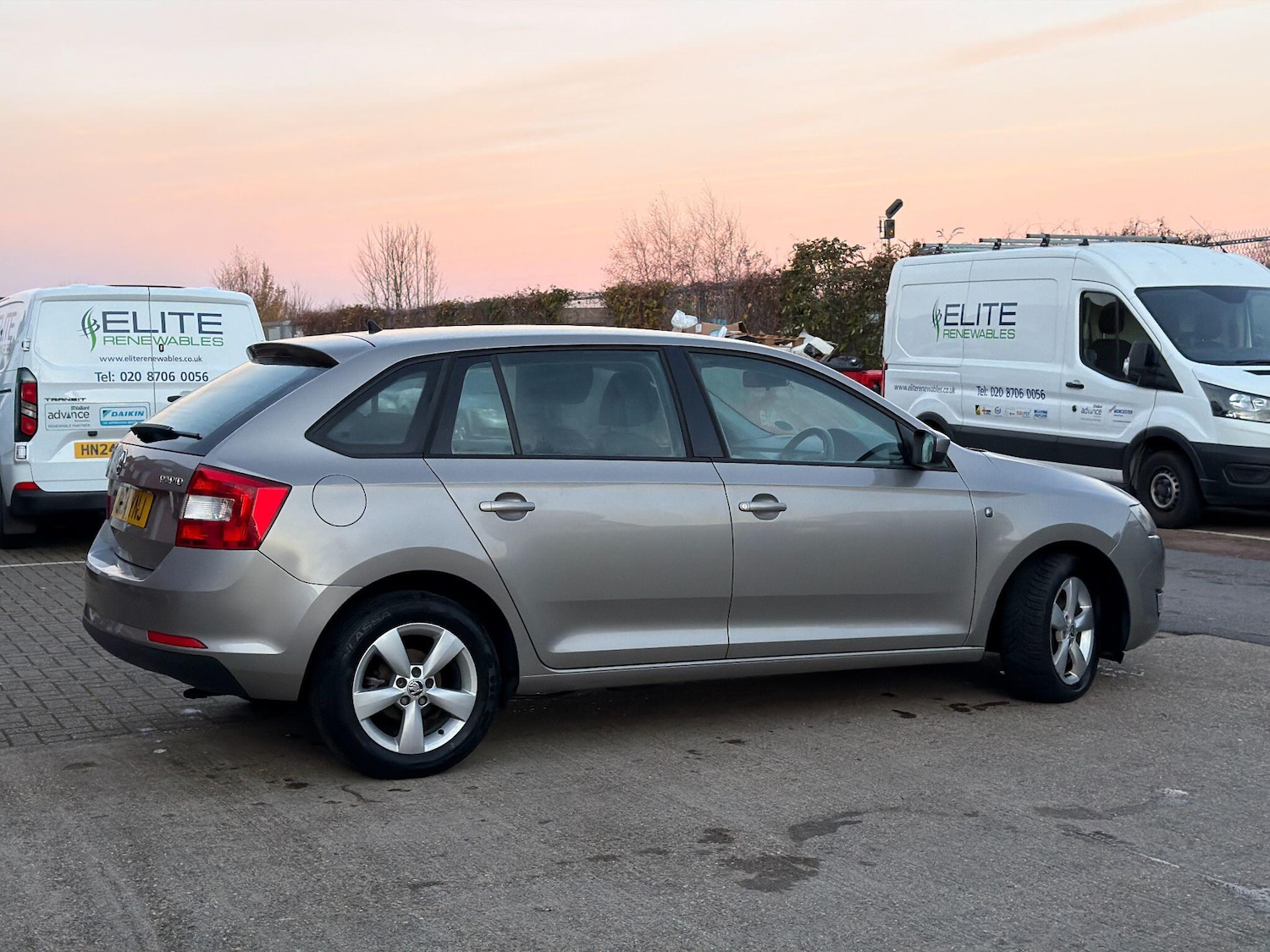 Used Skoda Rapid Spaceback 2014 for sale - 76942521: Photo 7