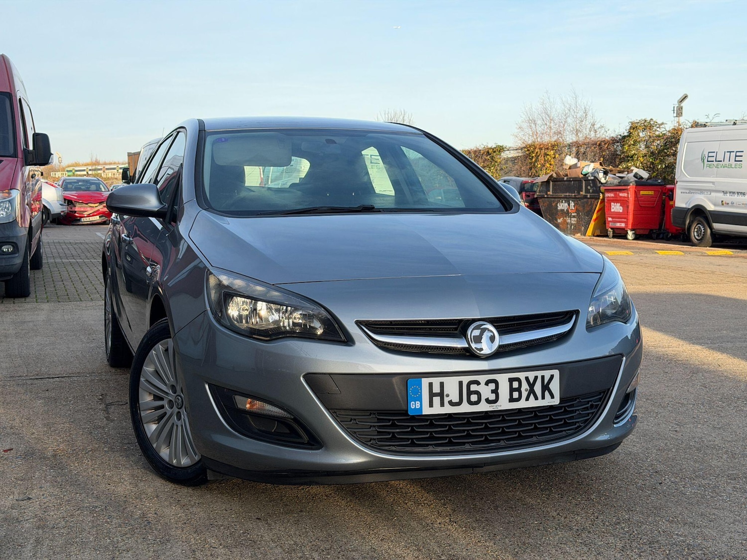 Used Vauxhall Astra 2013 for sale - 76839838: Photo 1