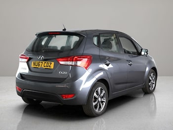 Used Hyundai Ix20 2017 for sale - 79441800: Photo