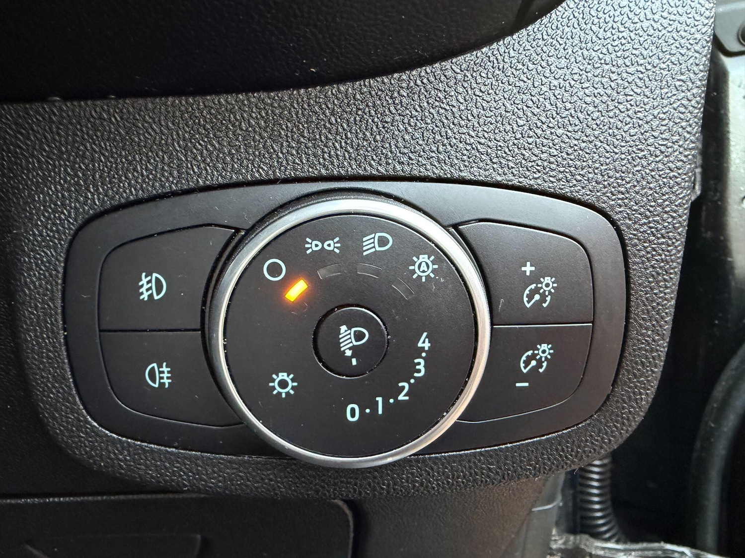 Used Ford Fiesta 2017 for sale - 77823732: Photo 18