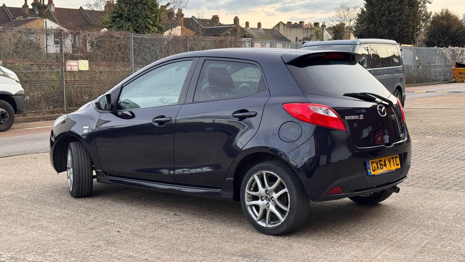 Used Mazda Mazda2 2014 for sale - 77549520: Photo 12