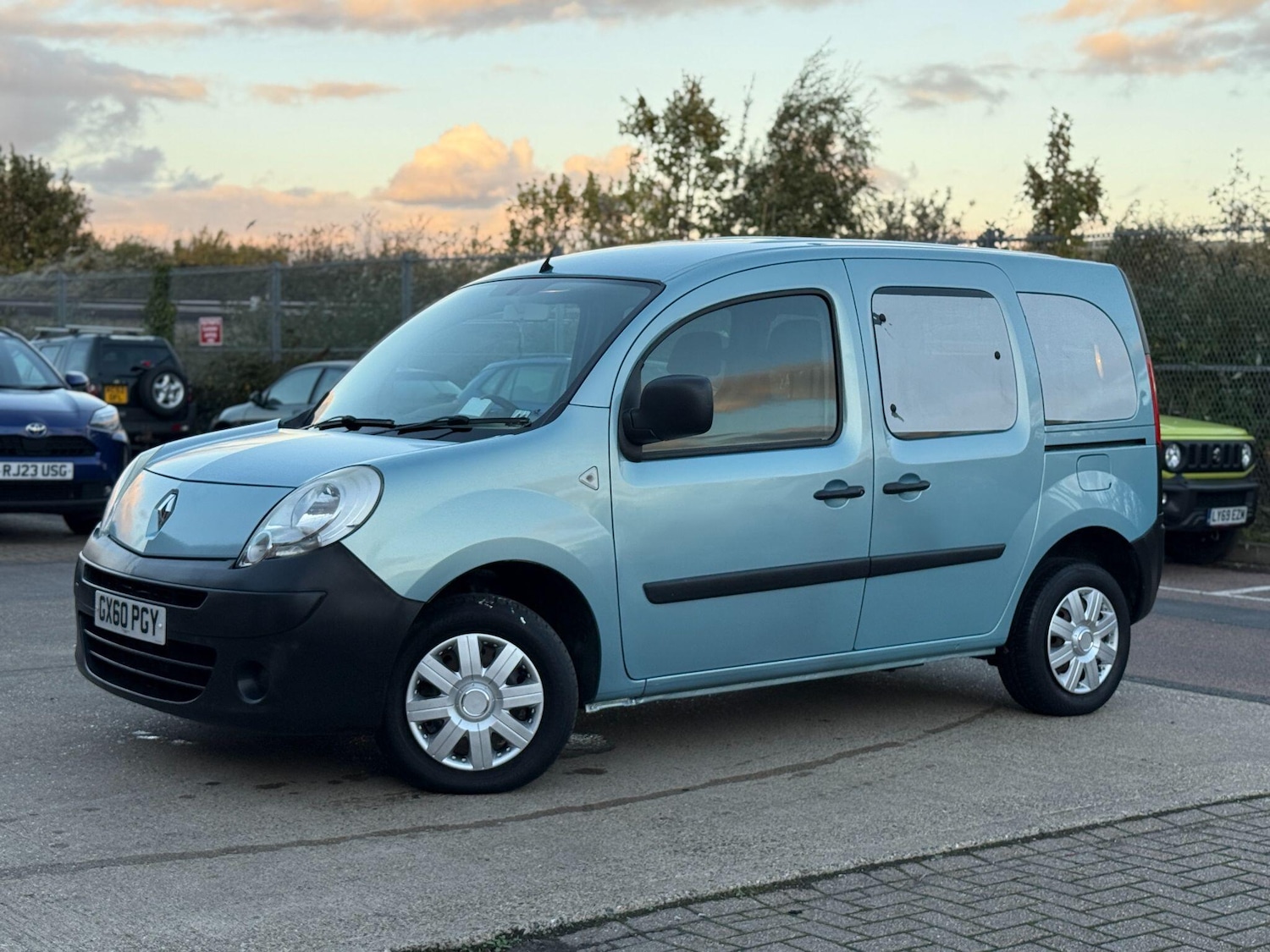 Used Renault Kangoo 2010 for sale - 76608486: Photo 12