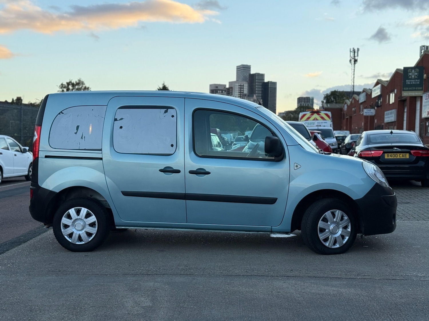 Used Renault Kangoo 2010 for sale - 76608486: Photo 6