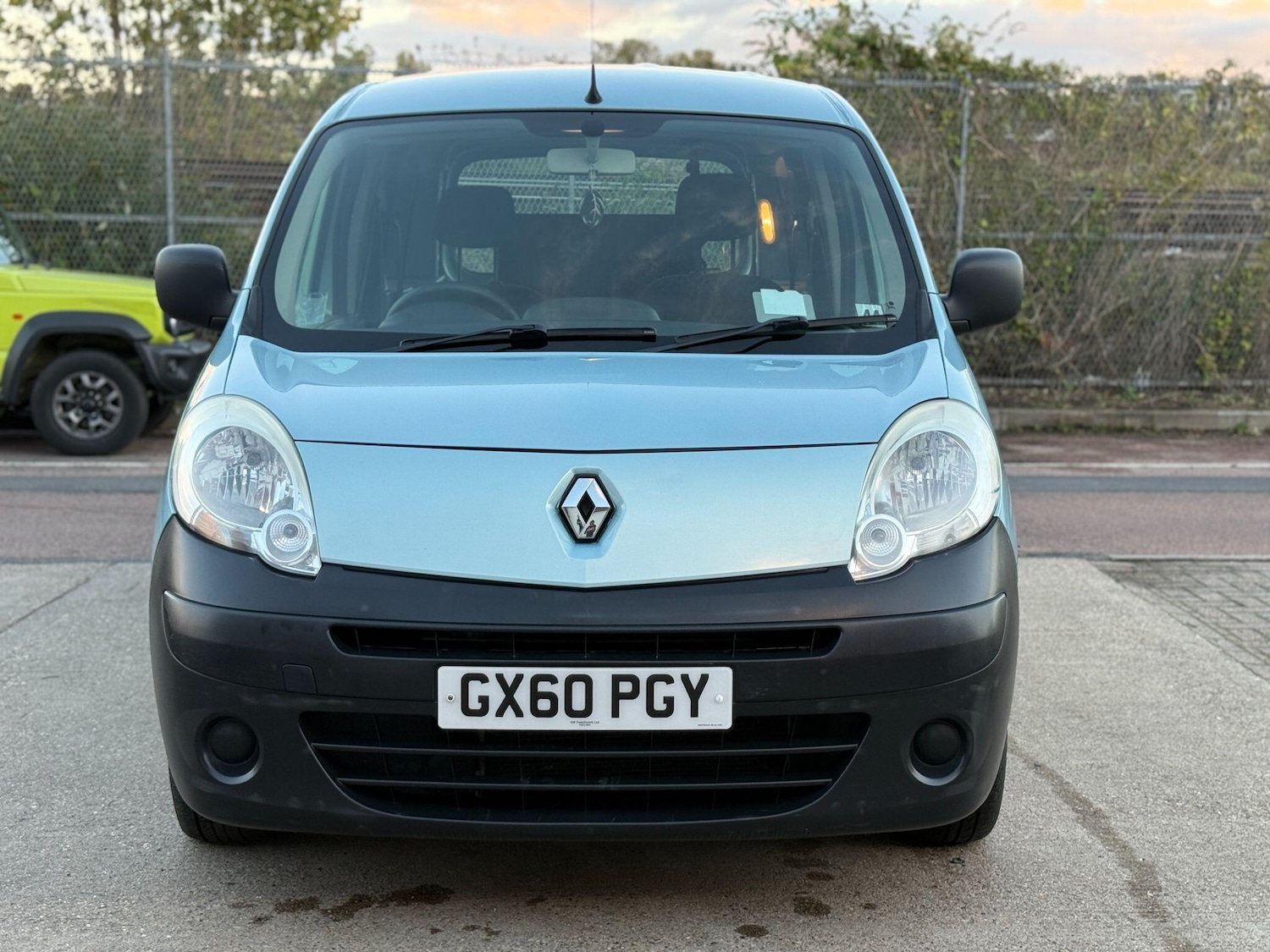 Used Renault Kangoo 2010 for sale - 76608486: Photo 8