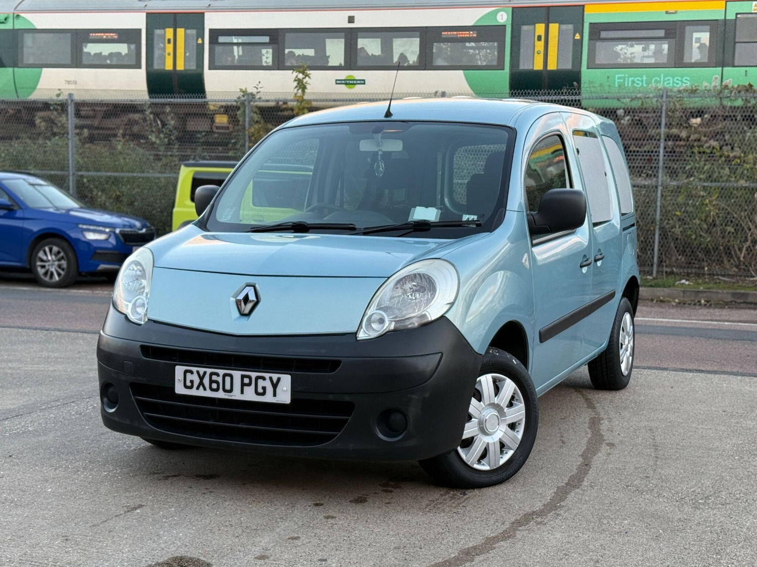 Used Renault Kangoo 2010 for sale - 76608486: Photo 9