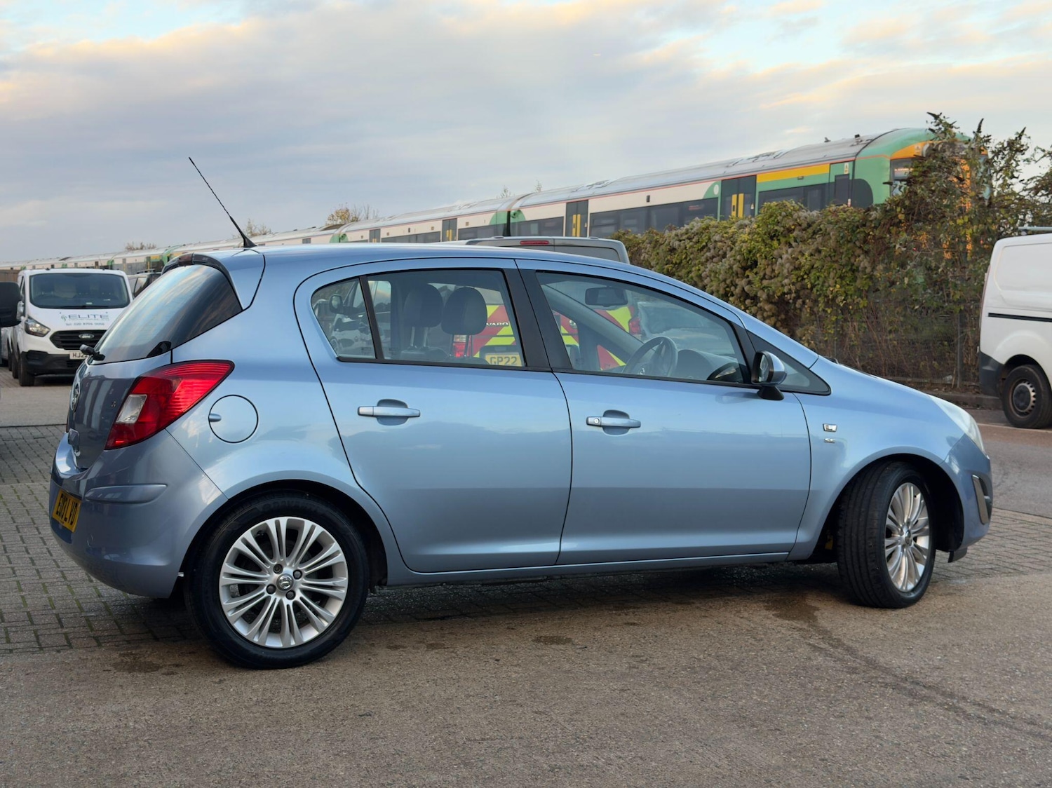Used Vauxhall Corsa 2013 for sale - 76620297: Photo 7