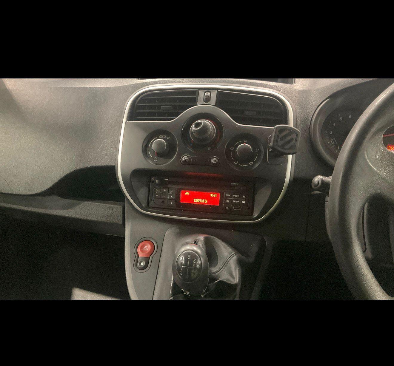Used Renault Kangoo 2018 for sale - 77892598: Photo 9