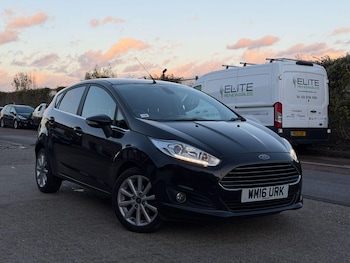 2016 (16) - 1.0T EcoBoost Titanium Euro 6 (s/s) 5dr