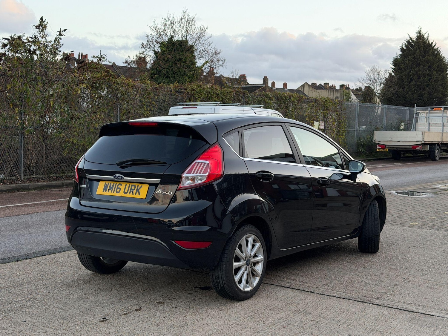 Used Ford Fiesta 2016 for sale - 76671222: Photo 9