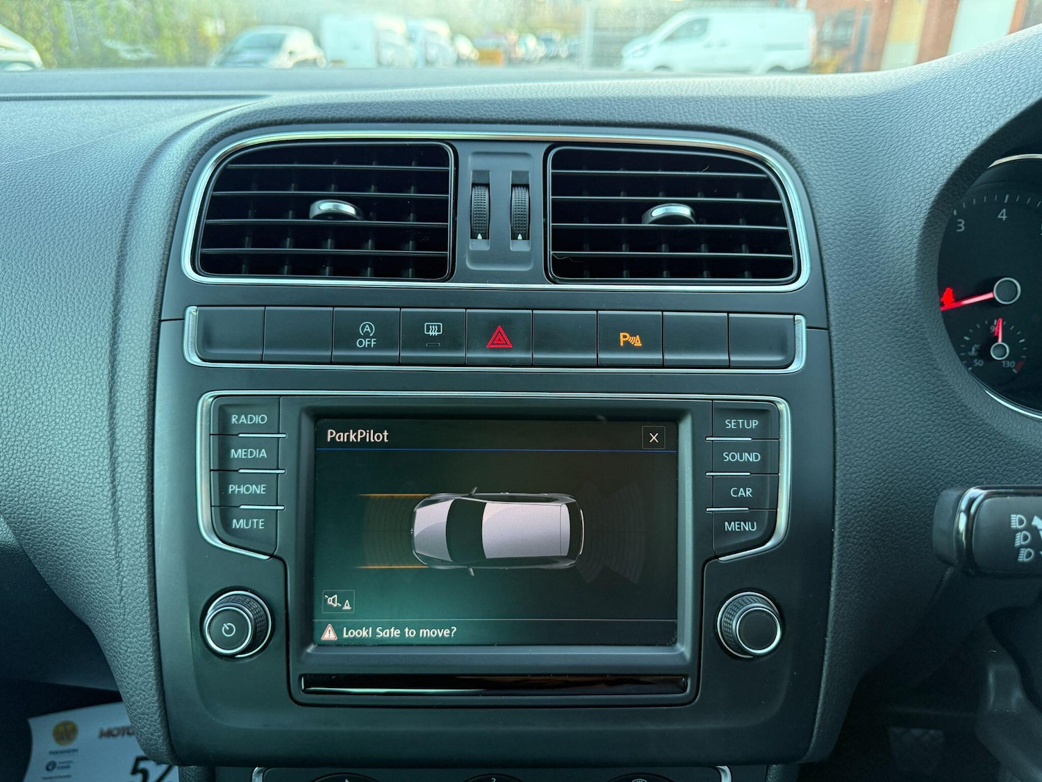 Used Volkswagen Polo 2017 for sale - 76522018: Photo 27