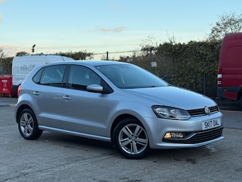 Used Volkswagen Polo 2017 for sale - 76522018: Photo