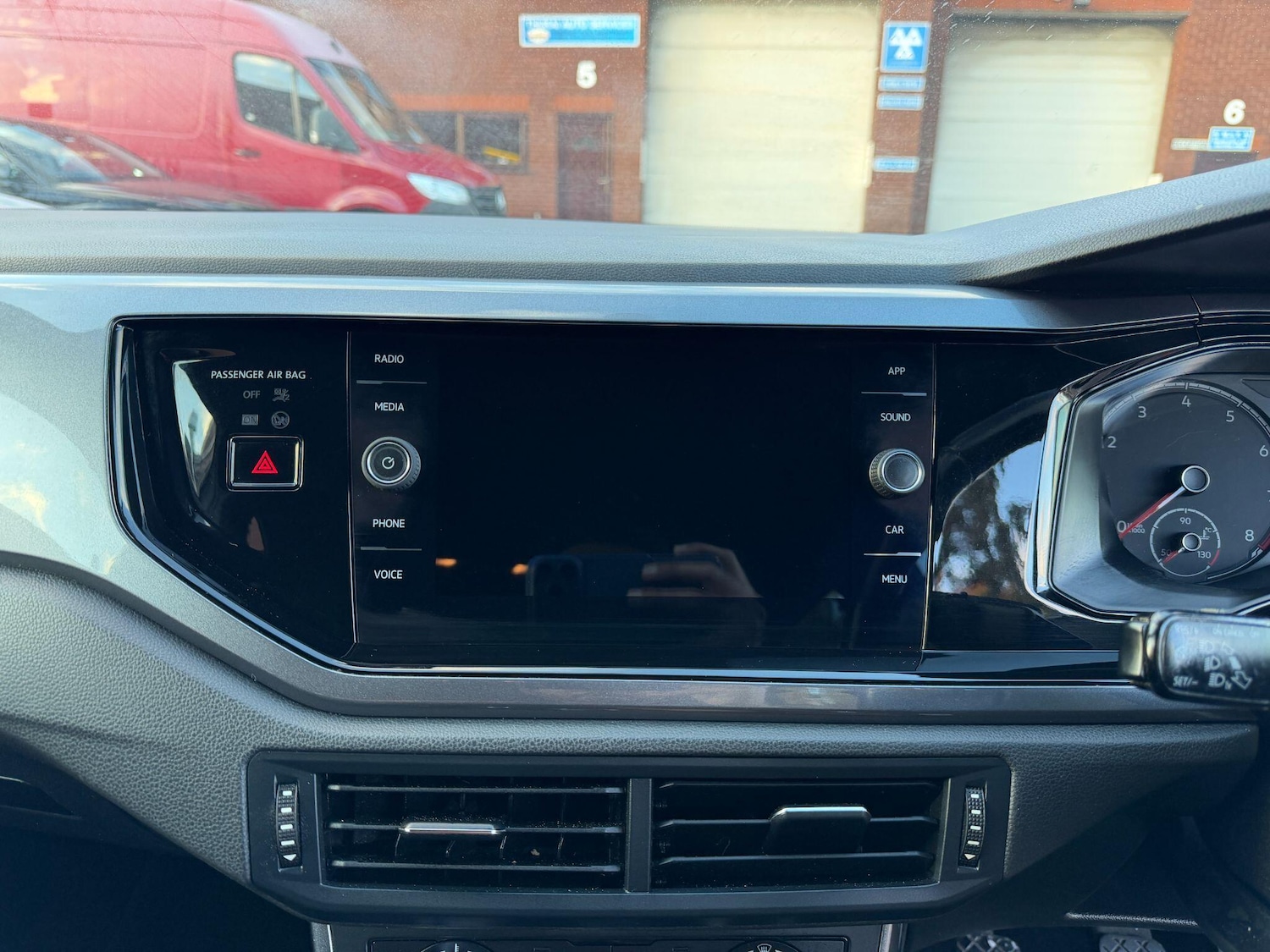 Used Volkswagen Polo 2019 for sale - 76936082: Photo 25