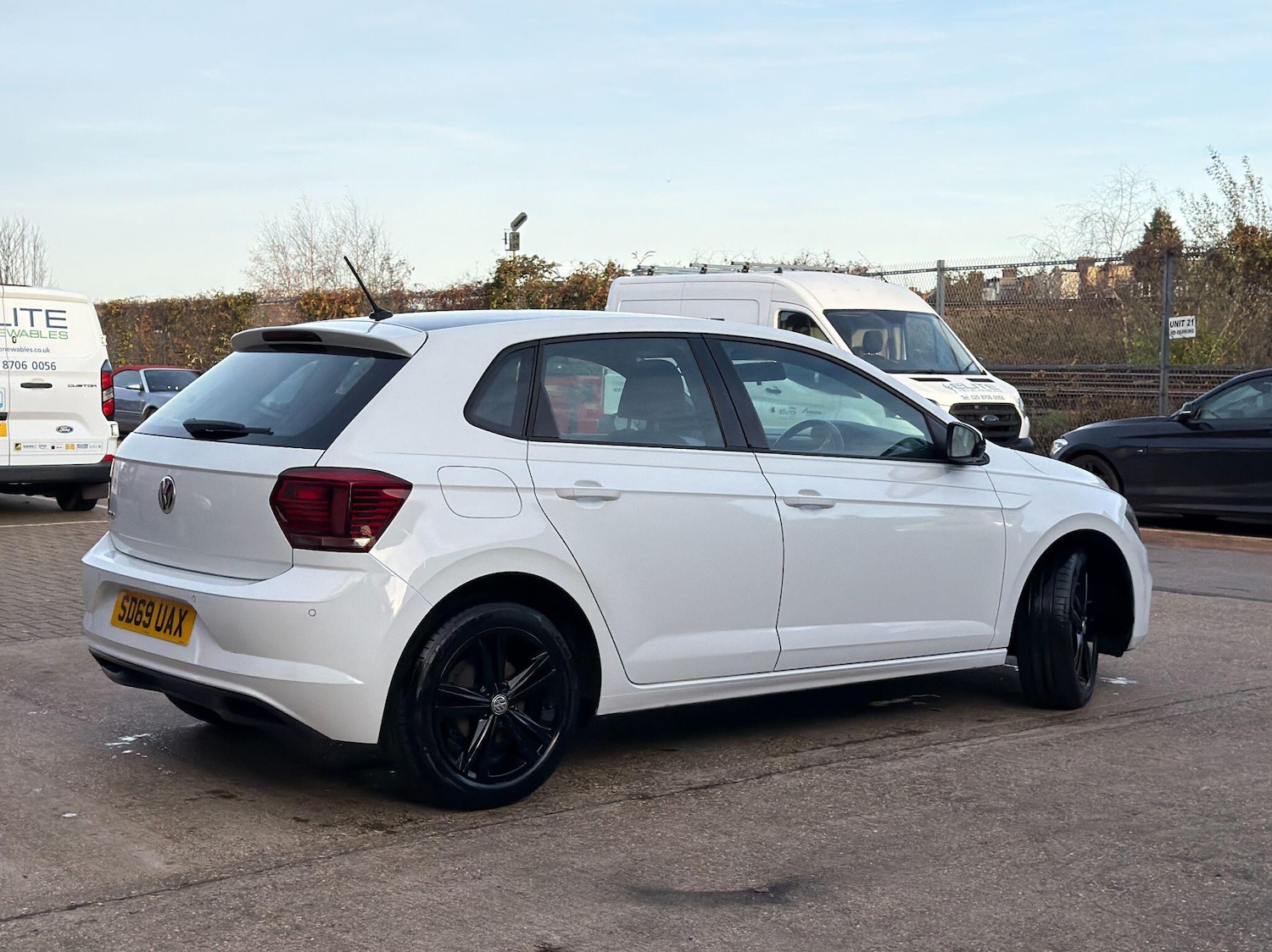 Used Volkswagen Polo 2019 for sale - 76936082: Photo 8