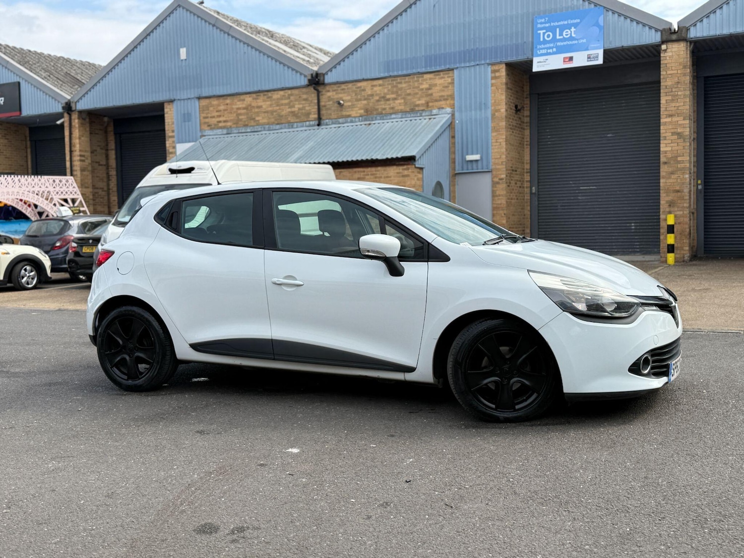 Used Renault Clio 2013 for sale - 76109758: Photo 5