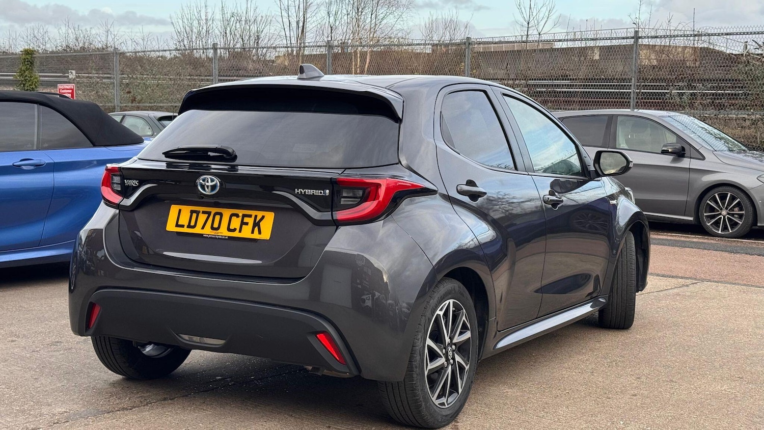 Used Toyota Yaris 2020 for sale - 77400743: Photo 8