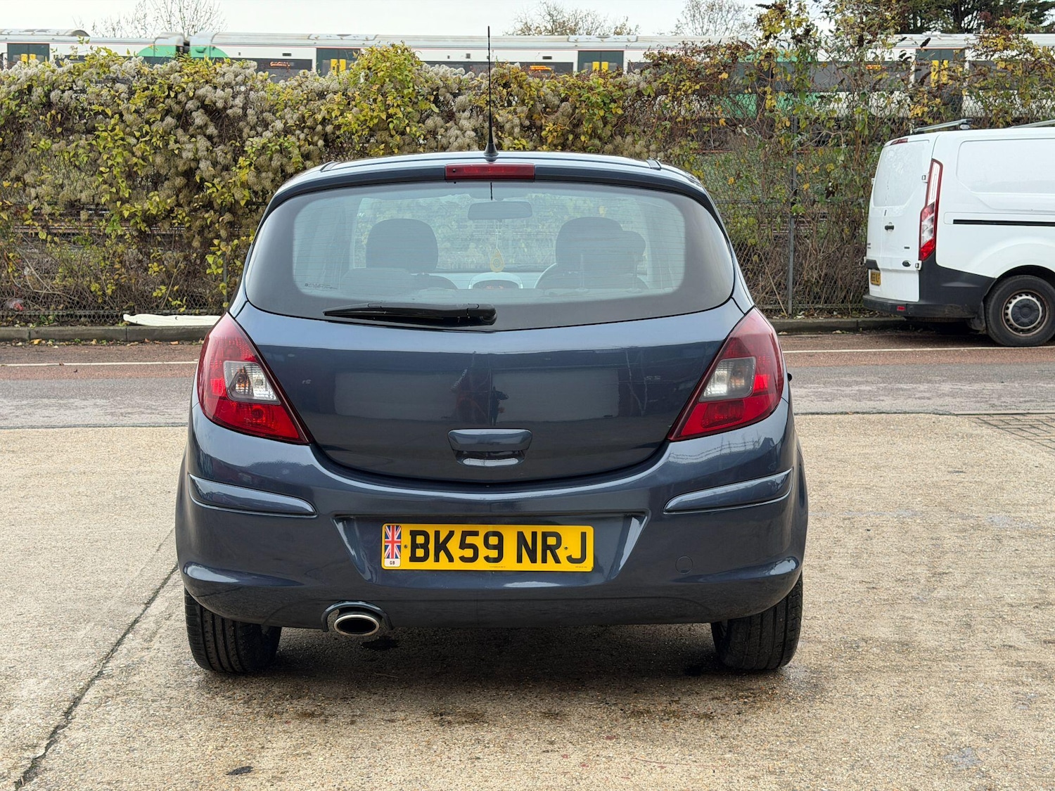 Used Vauxhall Corsa 2009 for sale - 76994390: Photo 12
