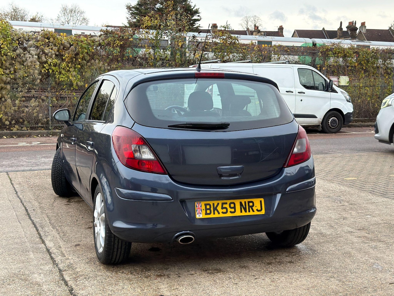 Used Vauxhall Corsa 2009 for sale - 76994390: Photo 24