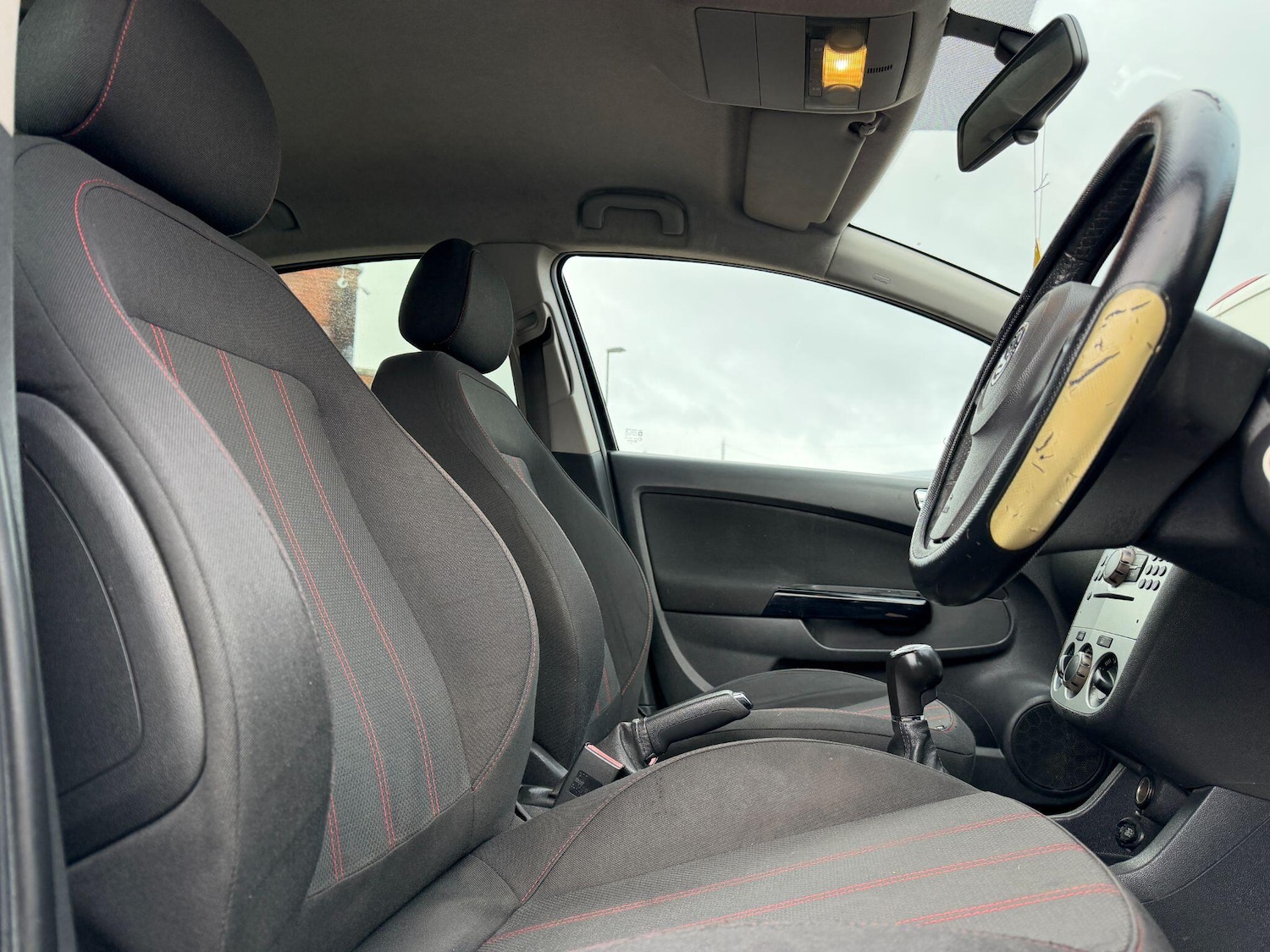 Used Vauxhall Corsa 2009 for sale - 76994390: Photo 25