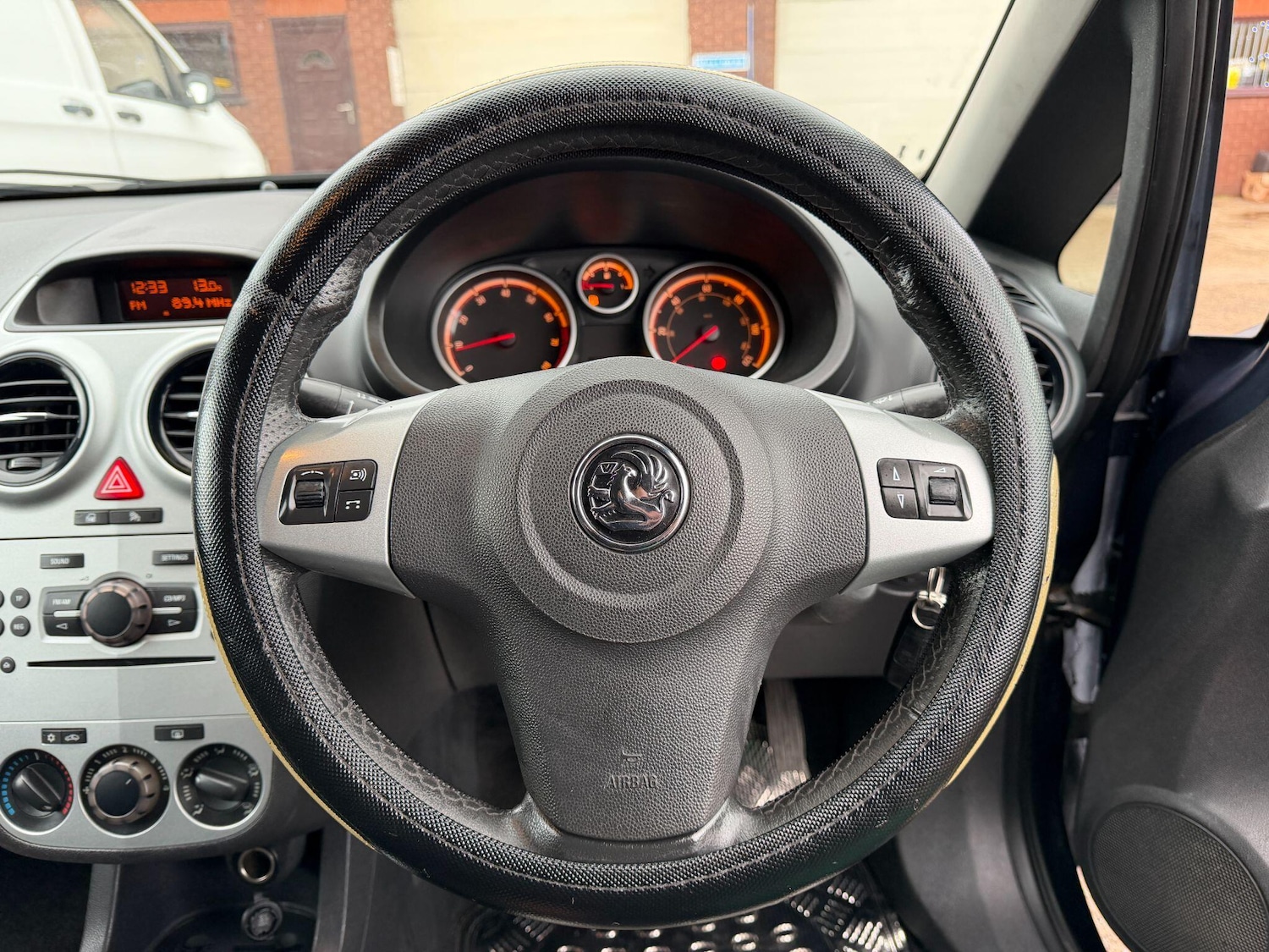 Used Vauxhall Corsa 2009 for sale - 76994390: Photo 29